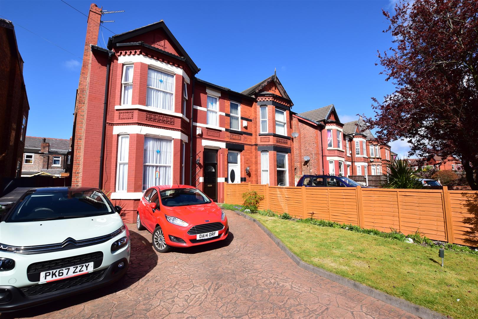 Bakewell & Horner Estate Agents